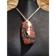 NASZYJNIK Z DREWNA I LNU.