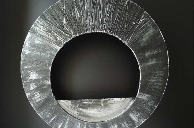 Krystyna Ciećwierska ; Dwa oblicza - milcząca