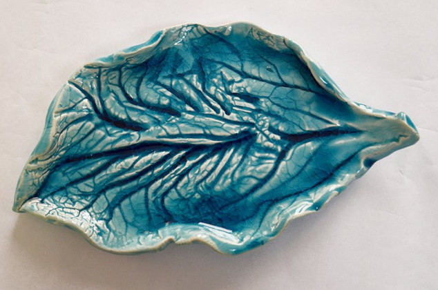 Anawa-art ; Turkusowy liść. Patera ceramiczna.