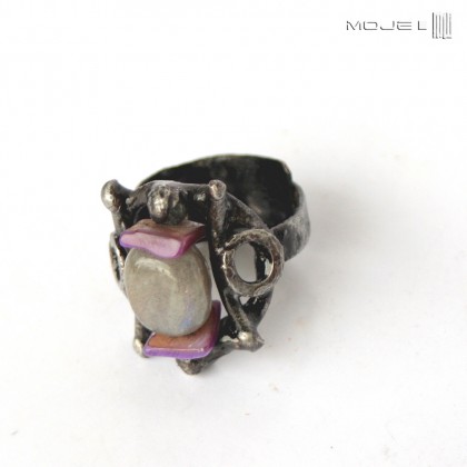 Moje MW - pierścionki - Szary labradoryt z fioletami foto #3