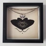 rysunek tuszem Heartshaped Eye