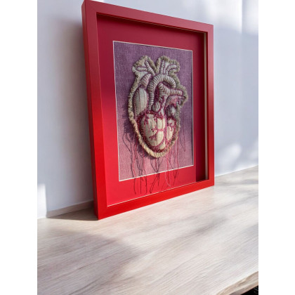 PinPin Joanna Musialska - upcycling design - Obraz haftowany serce anatomiczne. foto #2