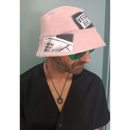 Marcin Waśka - upcycling design - Bucket hat- kapelusz vegan diet foto #2
