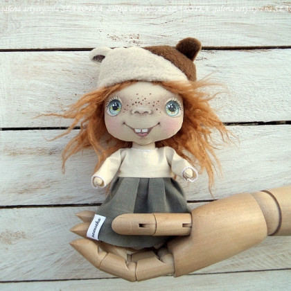 szarotka - inne - Lala - PIESEK, dekoracja tekstylna, OOAK, pocket doll foto #2