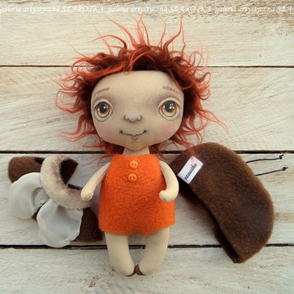 szarotka - inne - Lala - ŻUCZEK, dekoracja tekstylna, OOAK, pocket doll foto #1