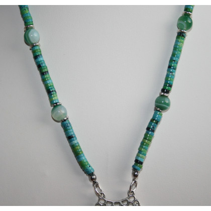 Katarzyna Gątkiewicz - korale,naszyjniki - Naszyjnik z agatu z zawieszką z kryształu foto #2