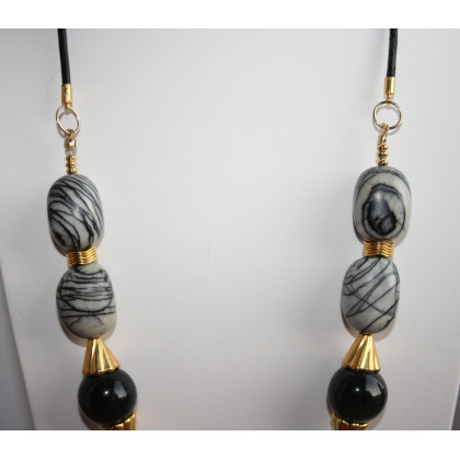 Katarzyna Gątkiewicz - korale,naszyjniki - Naszyjnik z jaspisu sieciowego i onyksu foto #1