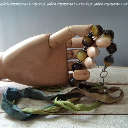 szarotka - korale,naszyjniki - w JEDWABIACH naszyjnik z bursztynu, szmaragdu, jedwabiu i srebra foto #4
