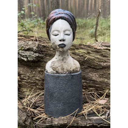 ultraviolet - rzeźby - Rzeźba ceramiczna Dumna foto #3