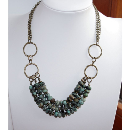 Krótki naszyjnik z jaspisu aQua, Katarzyna Gątkiewicz, korale,naszyjniki