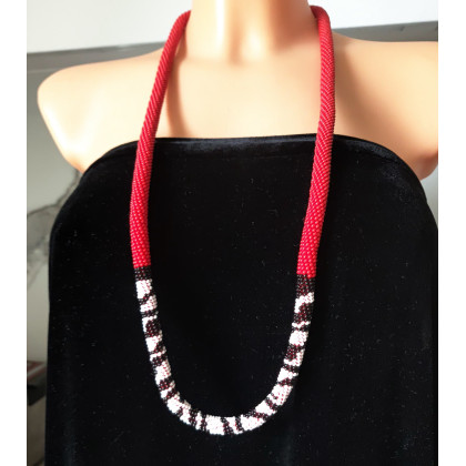 unikatart - korale,naszyjniki - Naszyjnik czerwony w zwierzece wzory foto #3