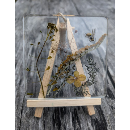 Łąka zatopiona w żywicy - dekor, Ewelina Zajączkowska, dekory wiszące