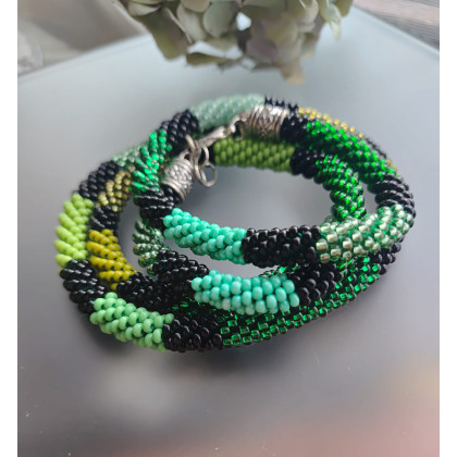 unikatart - korale,naszyjniki - Naszyjnik Zielony Wąż Sznur Koralikowy foto #3