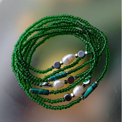 Naszyjnik Kirsten Zielone Korale Długie z Perłą, unikatart, korale,naszyjniki