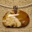 Zawieszka z bursztynu w stylu ECO