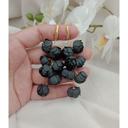Soutacheria - kolczyki - Długie kolczyki kwiatki piwonie peonie czarne róże różyczki foto #1