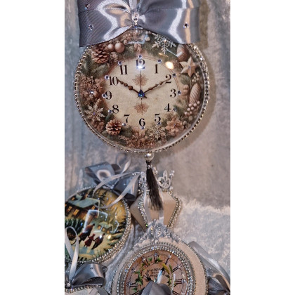 Zegar świąteczny na choinkę - duża lekka ozdoba, Sandra Sójka, dekory wiszące