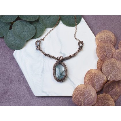 Witchcraft Apparel - wisiory - Miedziany naszyjnik wire wrapping z labradorytem #490 foto #2