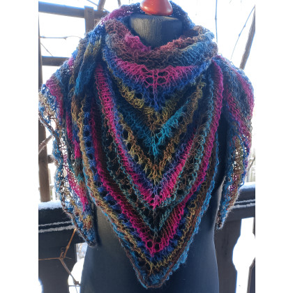 Duża ażurowa chusta na drutach. cieniowana, Danuta Zgoł, chusty,apaszki