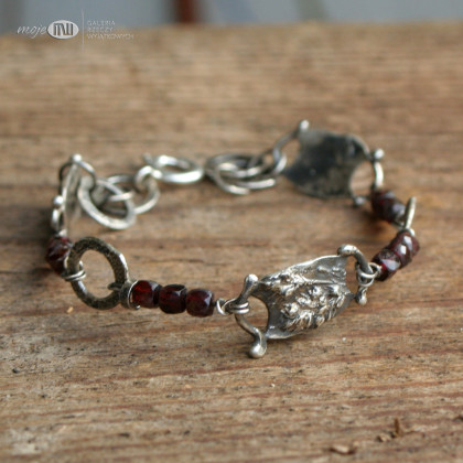 Moje MW - bransoletki - W trawie z granatami foto #4