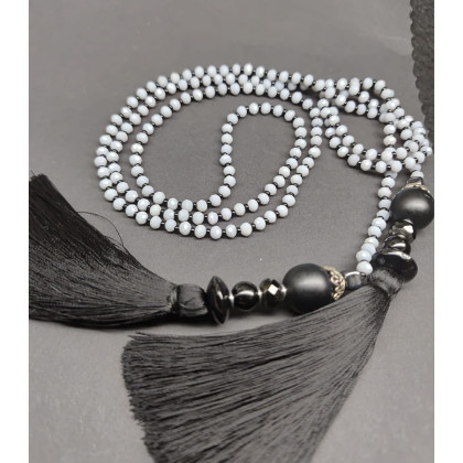 unikatart - korale,naszyjniki - Naszyjnik Długi Sznur Kryształki Szklane z Chwostami foto #1