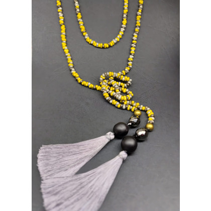 unikatart - korale,naszyjniki - Naszyjnik Długi Sznur Złoto Szare Korale Szklane z Chwostami foto #1