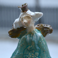 Anioł Przyjaciel. Ceramiczna rzęźba