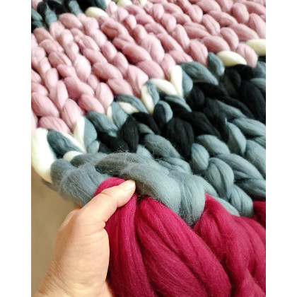 Danuta Zgoł - narzuty, pokrowce - Kolorowy koc narzuta z wełny czesankowej 100% merynos foto #3