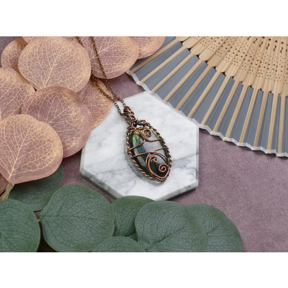 Witchcraft Apparel - wisiory - Miedziany wisiorek wire wrapping z labradorytem #537 foto #1