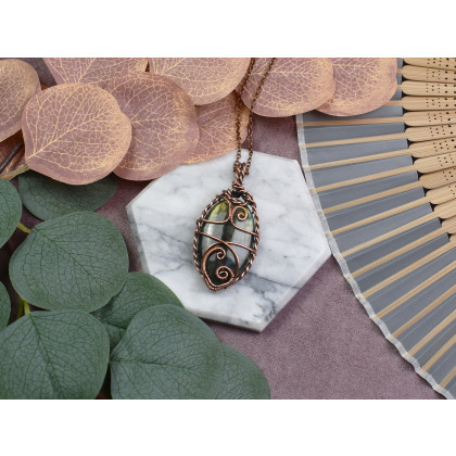 Witchcraft Apparel - wisiory - Miedziany wisiorek wire wrapping z labradorytem #537 foto #2