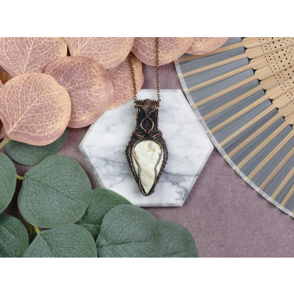 Witchcraft Apparel - wisiory - Miedziany wisiorek wire wrapping z larsonitem #539 foto #3