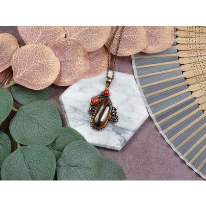 Witchcraft Apparel - wisiory - Miedziany ozdobny wisiorek z tygrysim okiem i koralem #548 foto #2