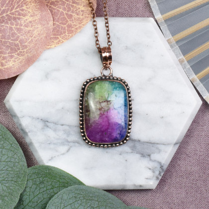 Miedziany ozdobny wisiorek z tęczowym agatem solarnym #565, Witchcraft Apparel, wisiory