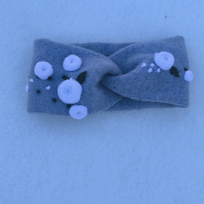 MarMat - inne - Białe Róże. Komplet zimowy szal i opaska. foto #4