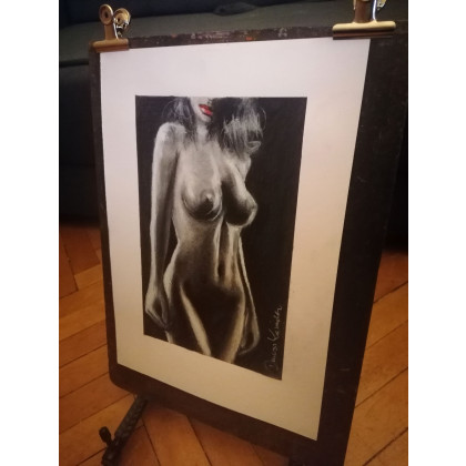 Dariusz Kaźmierczak - rysunek węglem - Akt z czerwonymi ustami foto #2