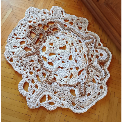 Dywan Freeform w kolorach ziemi, Danuta Zgoł, na podłogę