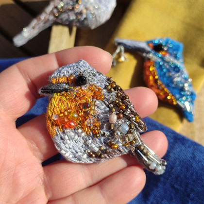 Agnieszka Potocka-Makoś - broszki - Haftowana broszka rudzik foto #1