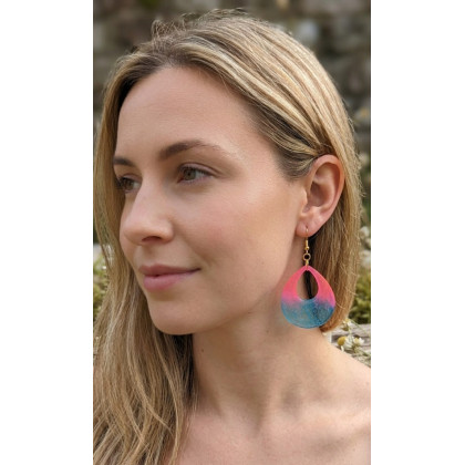 Kropla żywicy - kolczyki  - Kolczyki Neonowa Fala – Żywica UV & Stal Szlachetna foto #3