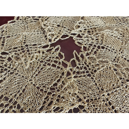 Danuta Zgoł - serwety, serwetki - Komplet serwetek podkładek na drutach w kolorze starego złota z połyskiem foto #2