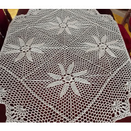 OBRUS W STYLU VINTAGE, BEŻOWY