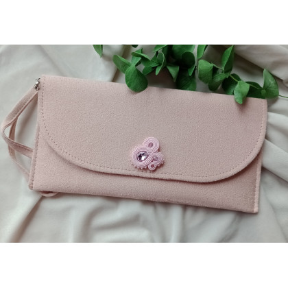 Jasny pudrowy róż kopertówka, różowa kopertówka do ręki na komunię przyjęcie wesele, Soutacheria, kopertówki