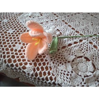 Monika Wyrostek - inne - Tulipany na szydełku wysokie brzoskwiniowe 3 sztuki foto #2