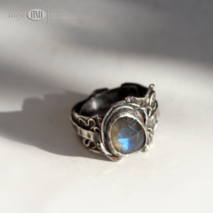 Moje MW - pierścionki - Labra w zawijasach foto #2