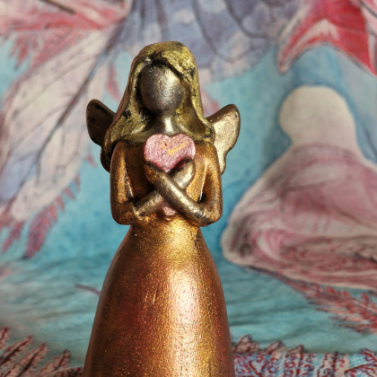 Justyna Jaszke - rzeźby - Rzeźba z gipsu Anioł Ciepła złoty wys. 10,2 cm foto #3