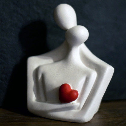 Justyna Jaszke - rzeźby - Rzeźba z gipsu, Para Zakochanych, biała, wys. 12,2 cm foto #1