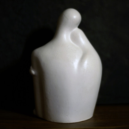 Justyna Jaszke - rzeźby - Rzeźba z gipsu, Jesteś Moim Skarbem, biała, wys. 12,5 cm foto #3
