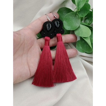 Długie kolczyki z chwostami, bordowe chwosty klipsy sztyfty soutache sutasz z onyksem, Soutacheria, kolczyki