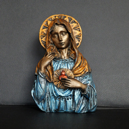 Rzeźba Matki Boskiej niebiesko-czerwona wys. 15,5 cm, Justyna Jaszke, rzeźby