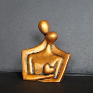 RZEŹBA PARA ZAKOCHANYCH ZŁOTA WYS. 11,6 CM