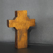 Rzeźba złoty Jezus na Krzyżu wys. 10 cm